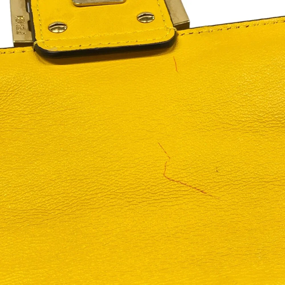 Fendi Baguette Chain Midi Shoulder Bag 8BR793